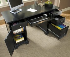 Pedestal Desk