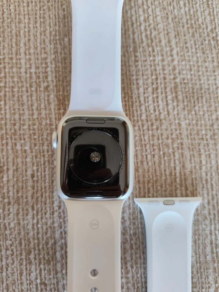 Apple Watch SE (1st generation), foto 3 di 5