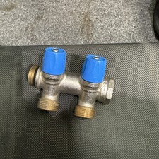 Plumbing Manifold 2 Port 3/4″ Header x 1/2″ Valved Outlets Reliable Distribution