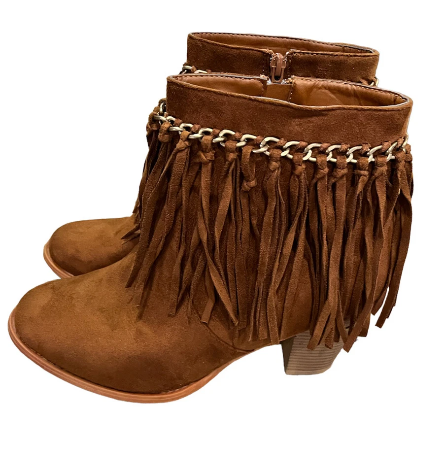 Pierre Dumas 10 M Women’s Denny-3 Fringe Faux Suede Booties Brown Fringe - Image 4 of 4