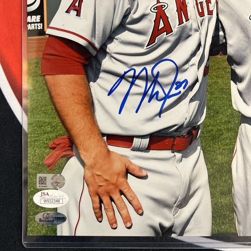 Mike Trout, Albert Pujols, Hector Santiago signed 11x14 ANGELS Autographed Jsa - Picture 2 of 5