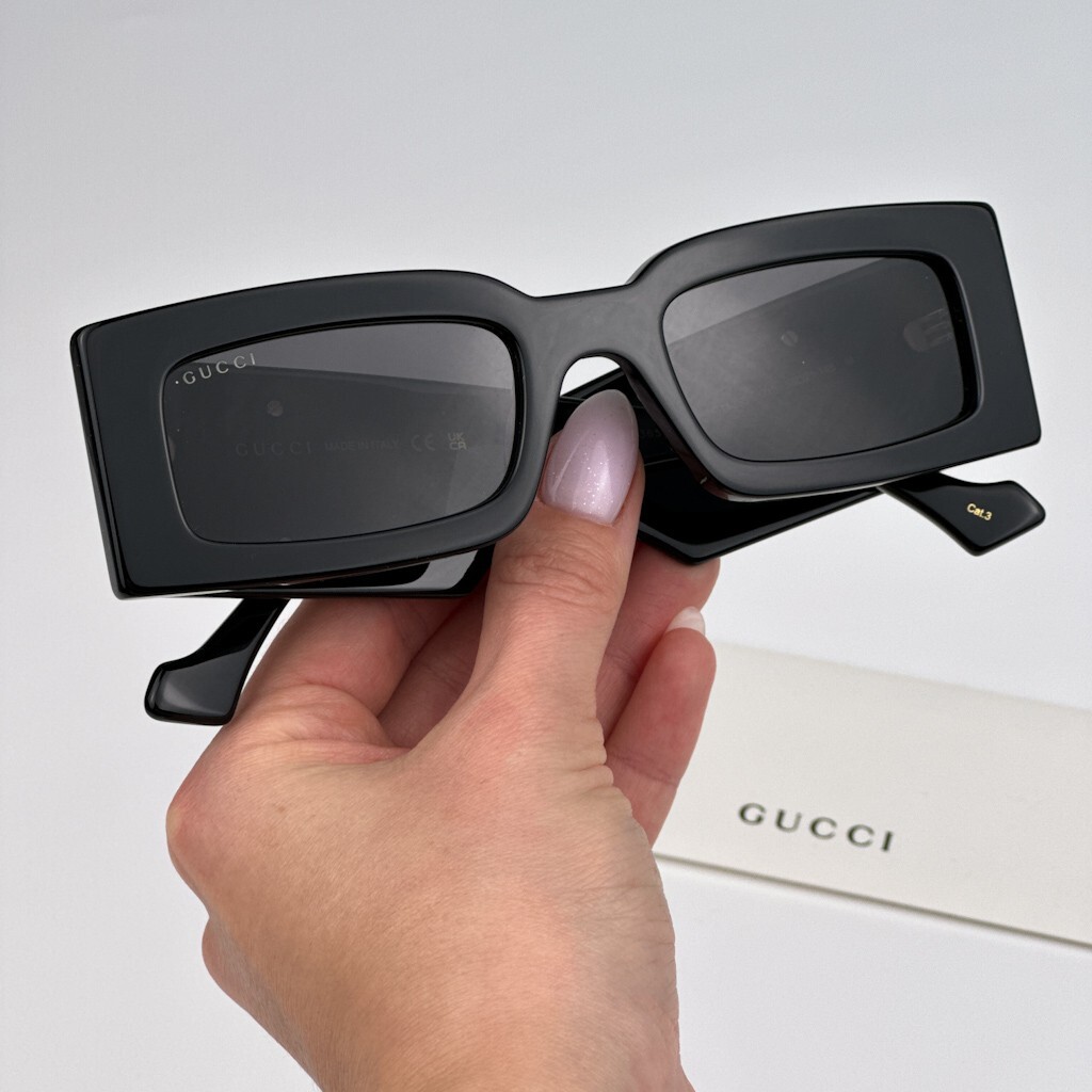 Gucci GG1425S 001 Sunglasses Black Grey Rectangle Unisex GG 1425S Gucci Men Sunglasses Black Grey Rectangle GG1425S 001 NEW  main image 3