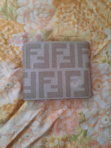 Cartera Fendi Zucca FF Light - Imagen 2 de 13