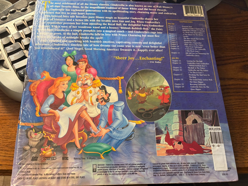 Walt Disney's CINDERELLA Masterpiece Edition LaserDisc LD - Picture 2 of 4