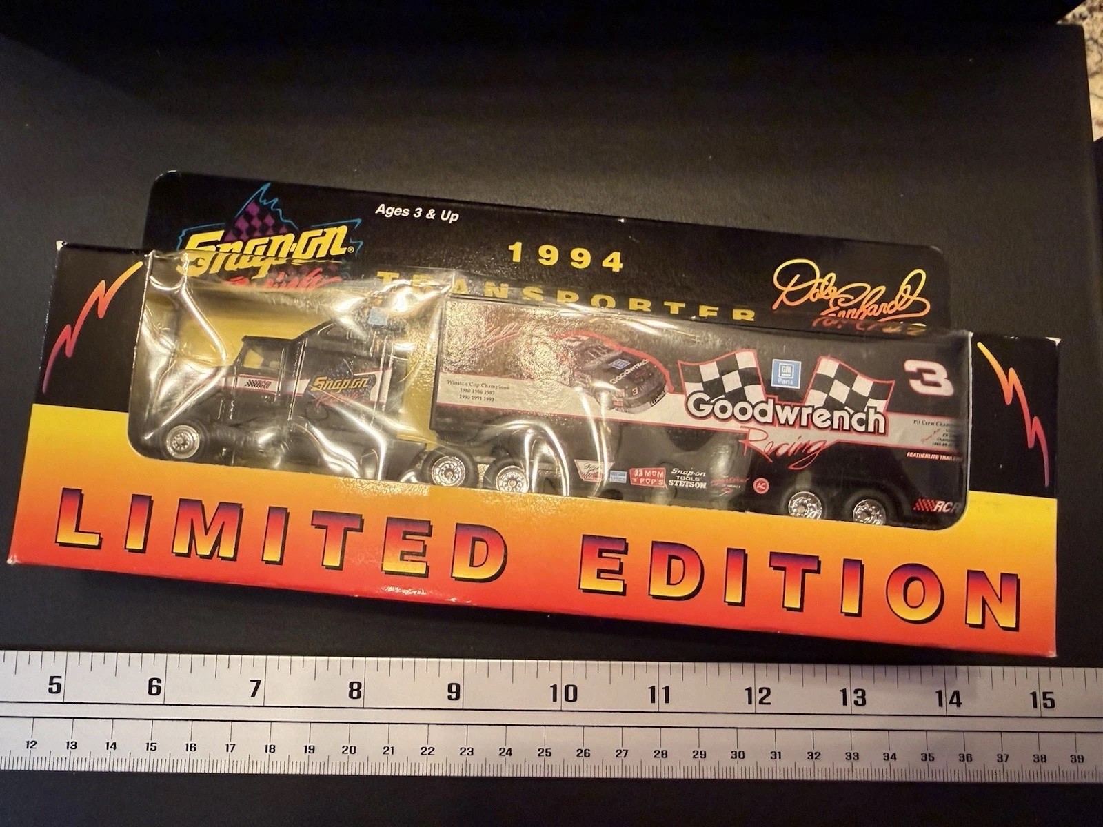 Racing Champions Goodwrench NASCAR Hauler with Trailer – Boxed Diecast Truck