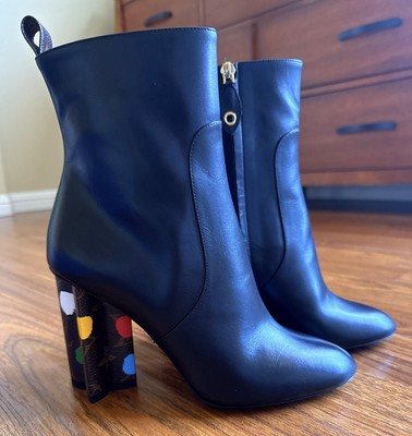 LOUIS VUITTON X YK MONOGRAM SILHOUETTE ANKLE BOOT  FITS SIZE 6 (actual size 37.5