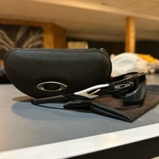 Oakley Radar Polarized Sunglasses (Black/Black) with Case!