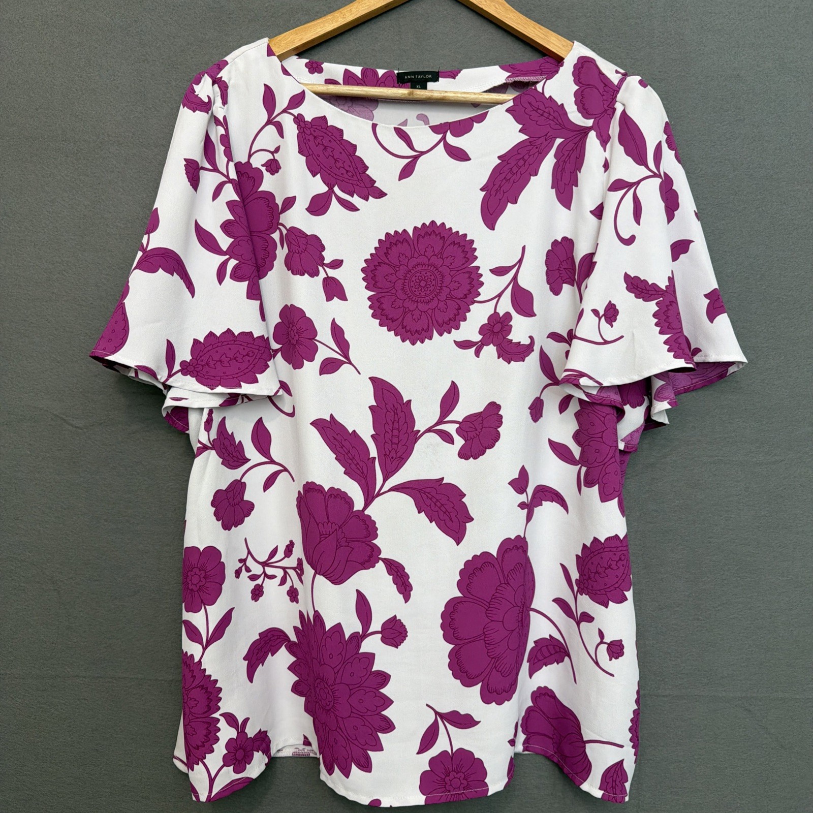 Ann Taylor LOFT Floral Flutter Sleeve Blouse Size XL  Spring Cottage Core