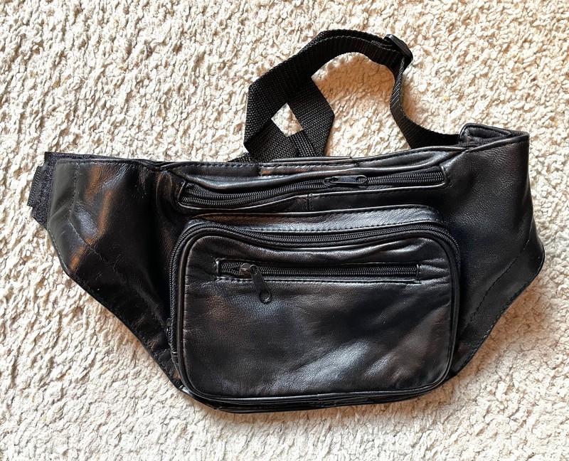waist band/fanny pack lambskin pistol pouch