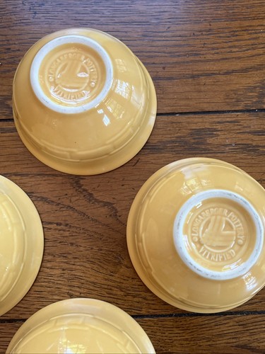 Longaberger Pottery Set of 4 - 4” Butternut Yellow Dessert Berry Bowls - Picture 5 of 8