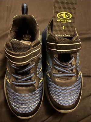 Boys Size 1 Light Up Shoes
