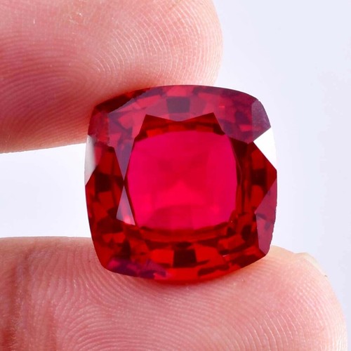 Rubis Rouge Naturel Brut – 230 Carats – Pierre Précieuse – Mozambique
