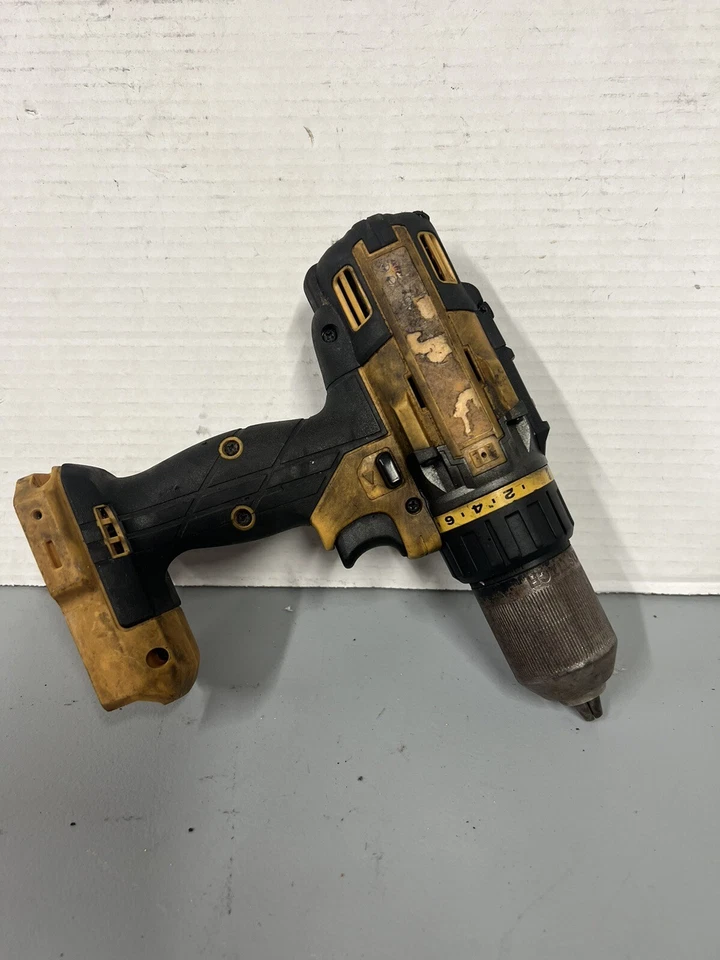 BOSTITCH BTC400 18V DRILL/DRIVER TESTED WORKS GREAT - Image 2 of 2