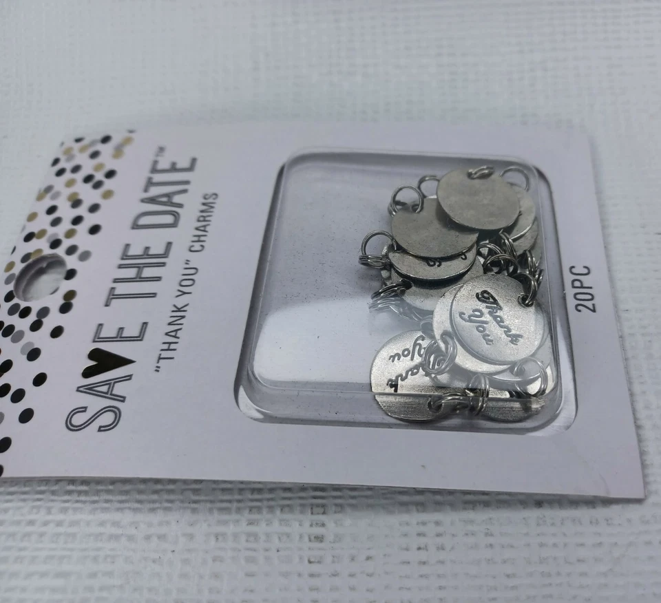Dijes de agradecimiento Darice Save The Date para favores de boda 20 piezas nuevos Foto 3 de 4