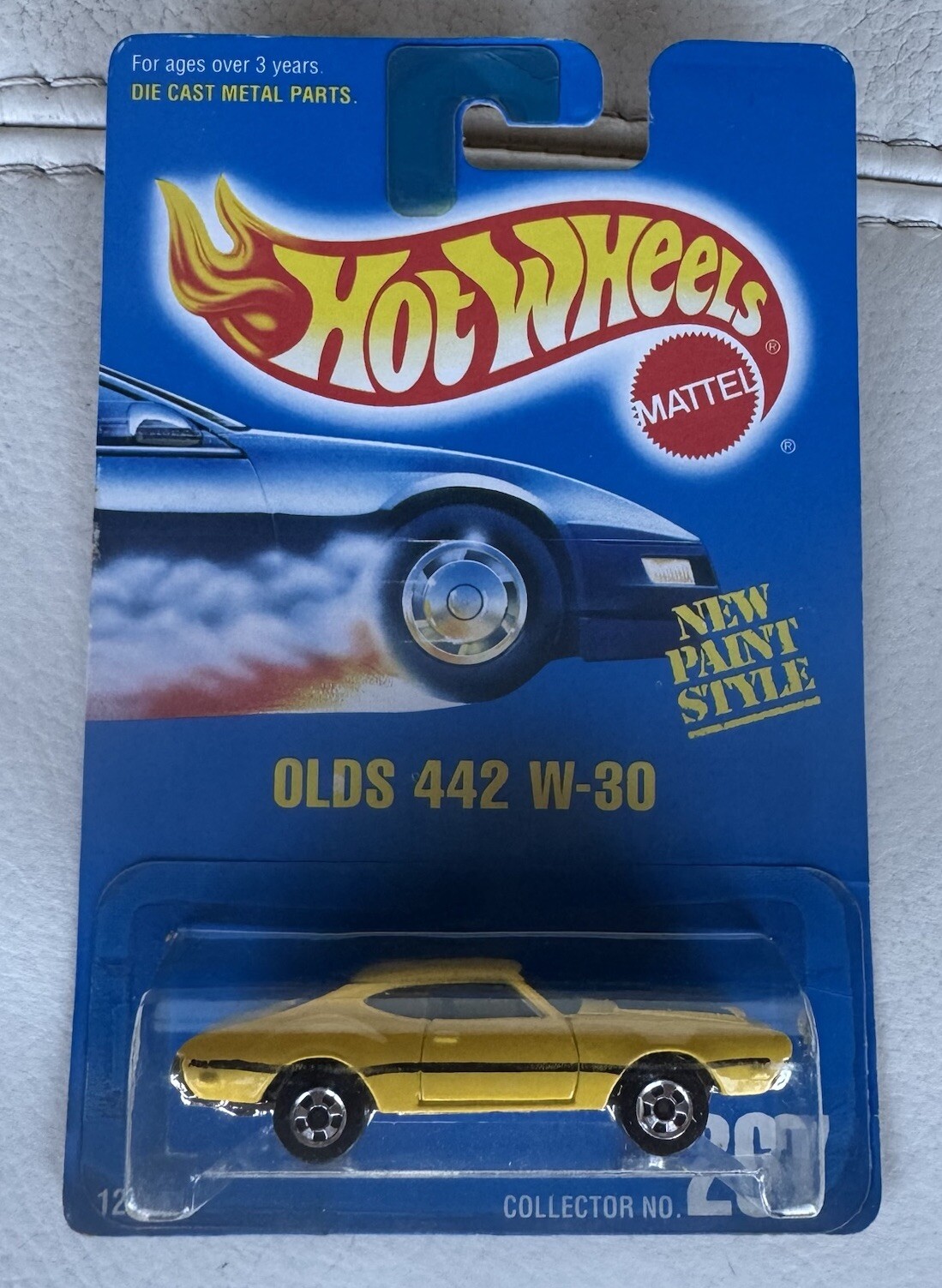 1991 Hot Wheels Olds 442 W-30 Collector #267 1:64 Scale