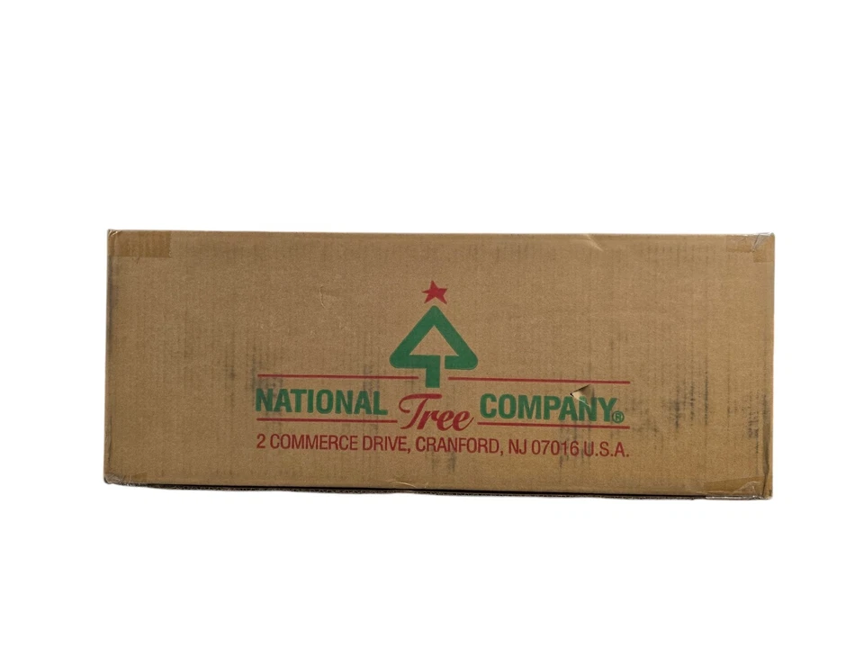 Guirnalda de pino granada brillante de 9 pies con luces transparentes National Tree Company Foto 4 de 4