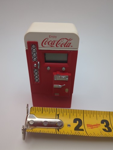 Coca Cola Mini Orologio Distributore Automatico Coca Cola - Foto 10 di 16