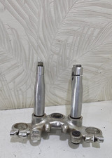 PIASTRA SUPERIORE STERZO RISER MANUBRIO  ORIGINALE YAMAHA VIRAGO XV  535 750