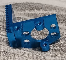 Supporto motore vintage Team Associated RC18 Factory Team numero di parte #21093