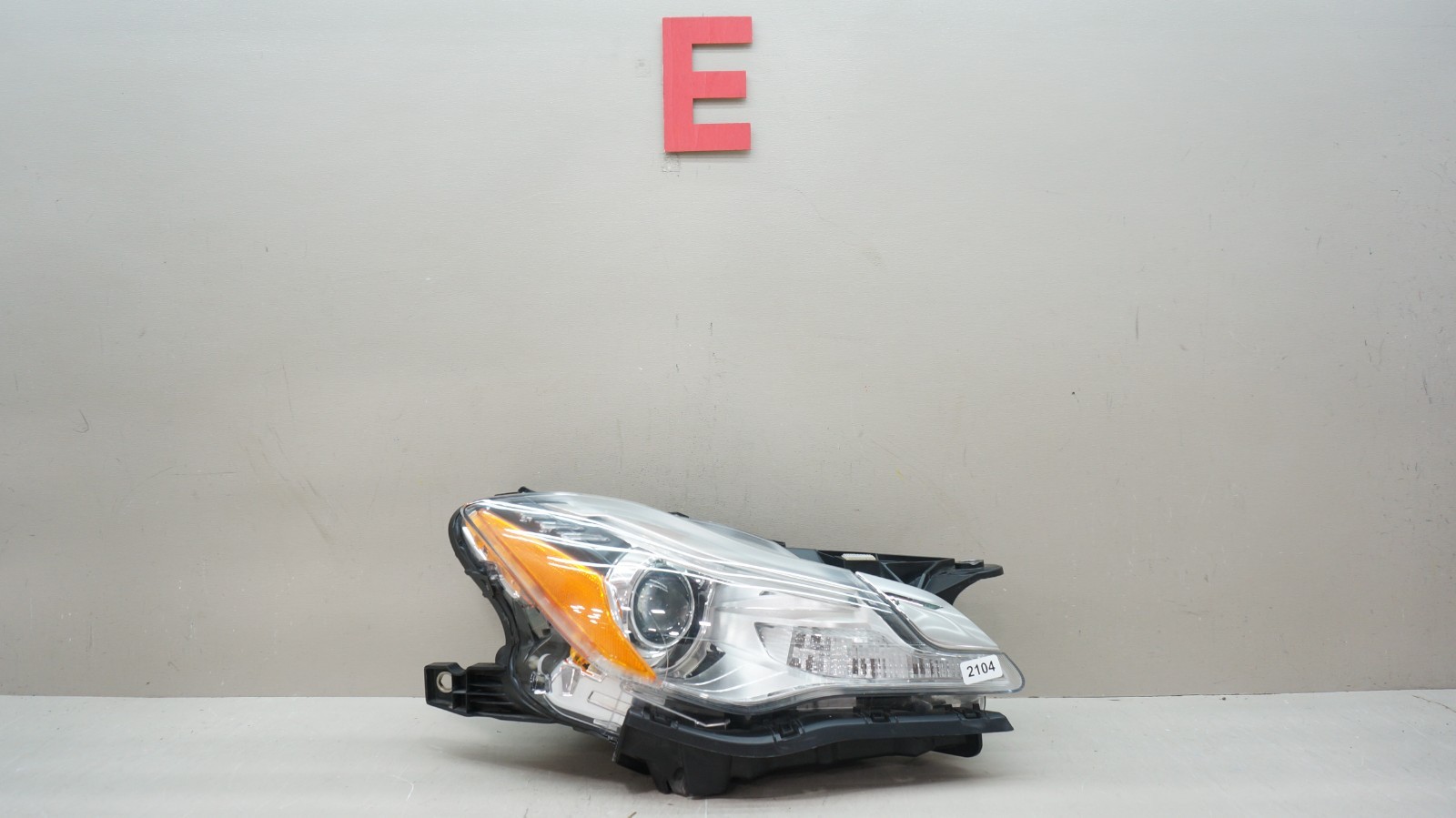 2014-2017 MASERATI QUATTROPORTE FRONT RIGHT PASSENGER SIDE XENON HID HEADLIGHT