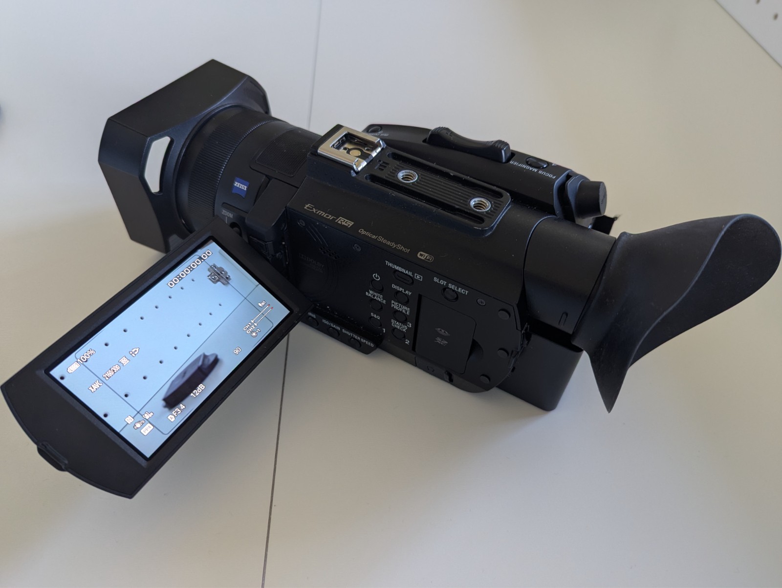 Sony PXW-Z90V 4K HDR XDCAM - Extremely Low 630 Hours pre-own