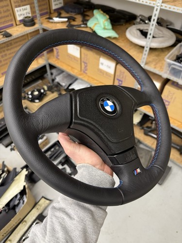 BMW E36 Sport steering wheel Leather Z3 E34 E39 M3 M5 Mtechnic triangle OEM Genu - Picture 14 of 21