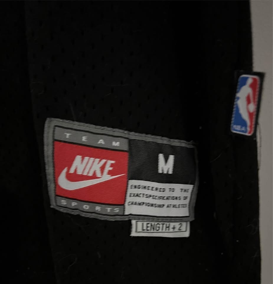 Vintage 90s Chicago Bulls Michael Jordan Nike Jersey thumbnail 4