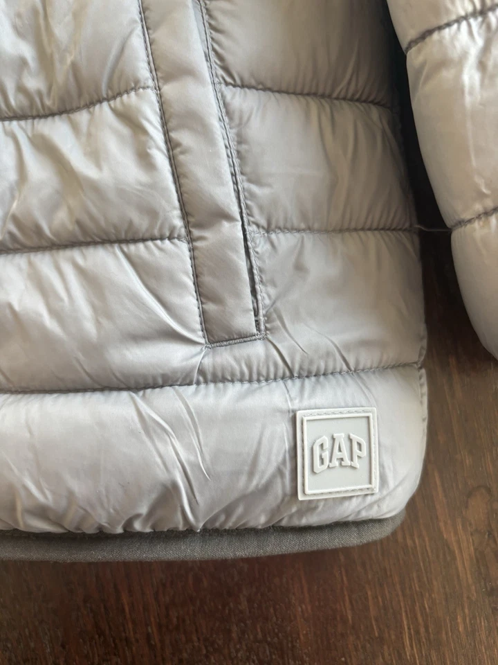 Gap Zip Puffer 外套 - 学步儿童男孩 5 码 — 第 2/4 张图片