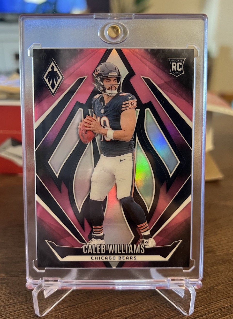2024 Panini Phoenix - Rookies Caleb Williams #151 Pink Fade /88 (RC)