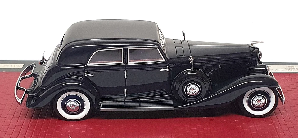 Matrix 1/43 Scale MX50406-022 - 1935 Duesenberg JN Sedan LWB Rollston - Blue - Image 3 of 4