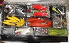 58 Piece Beginners Saltwater Tackle Kit Including Tackle Box