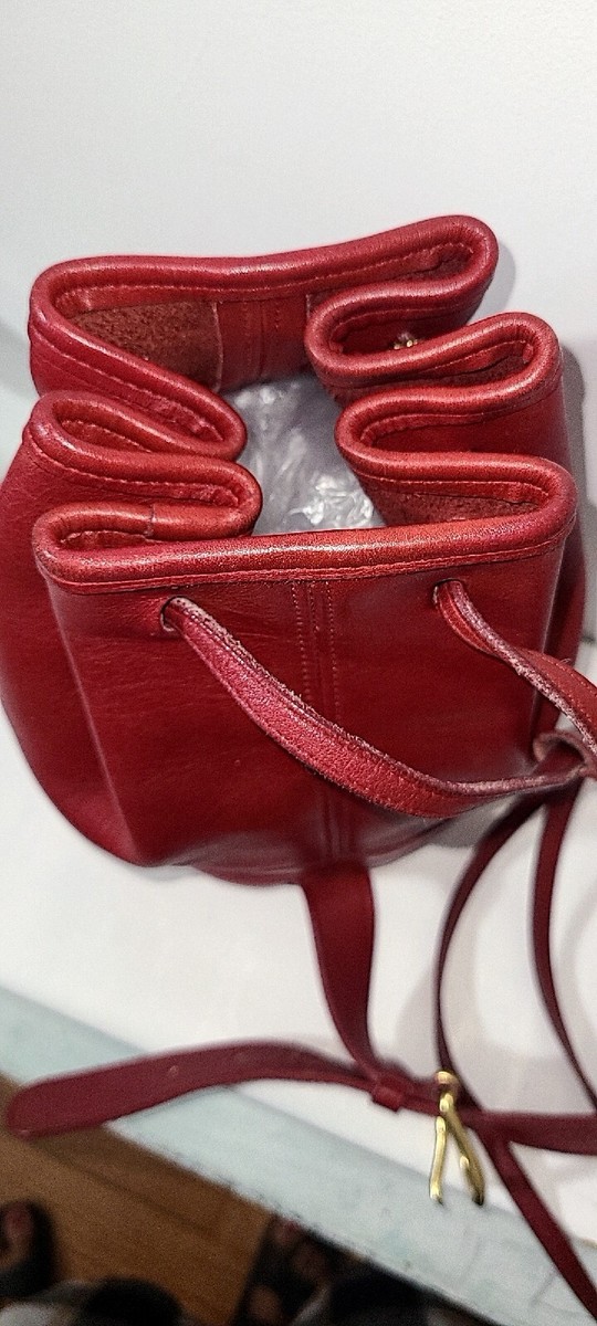COACH VINTAGE DRAWSTRING RED LEATHER BIXBY SLINGBACK BUCKET
