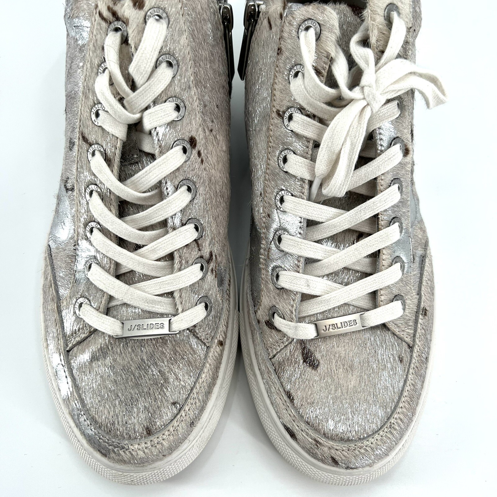 J Slides Women's Ludlow Pony Lace Up Rounded Sneaker Off White Metallic Size 9M