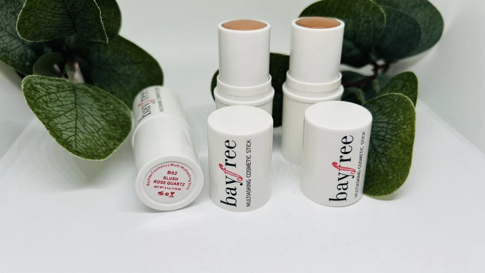 BayFree Multi Cosmetic Stick Trio (Iluminador, Contorno y Rubor) Nuevo en Caja Foto 3 de 4