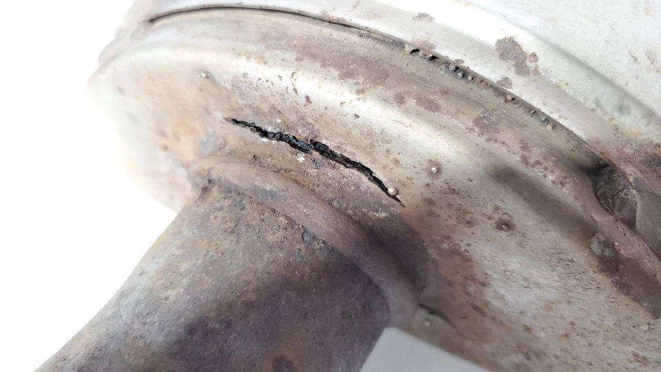 1995 Nissan 240SX OEM Calsonic глушитель 2,4 л RWD 20300-69F00 - Изображение 3 из 4