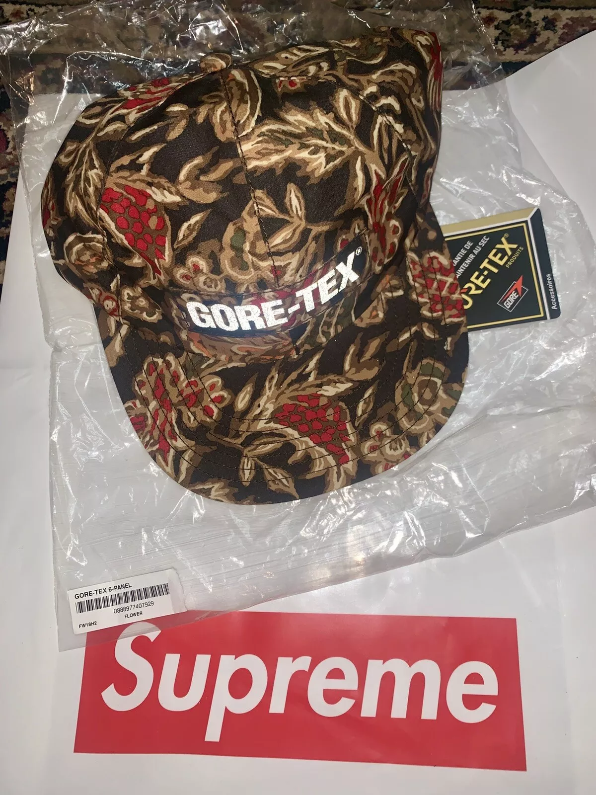 Supreme Reflective GORE TEX 6 panneaux imprimé floral FW18 taille unique