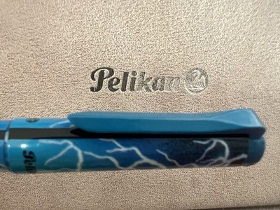 PELIKAN Culture P20 Storm Over The City Fountain Pen Decorated M Vintage 90