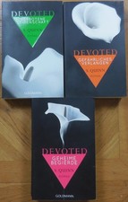 3 Bände Devoted von S. Quinn