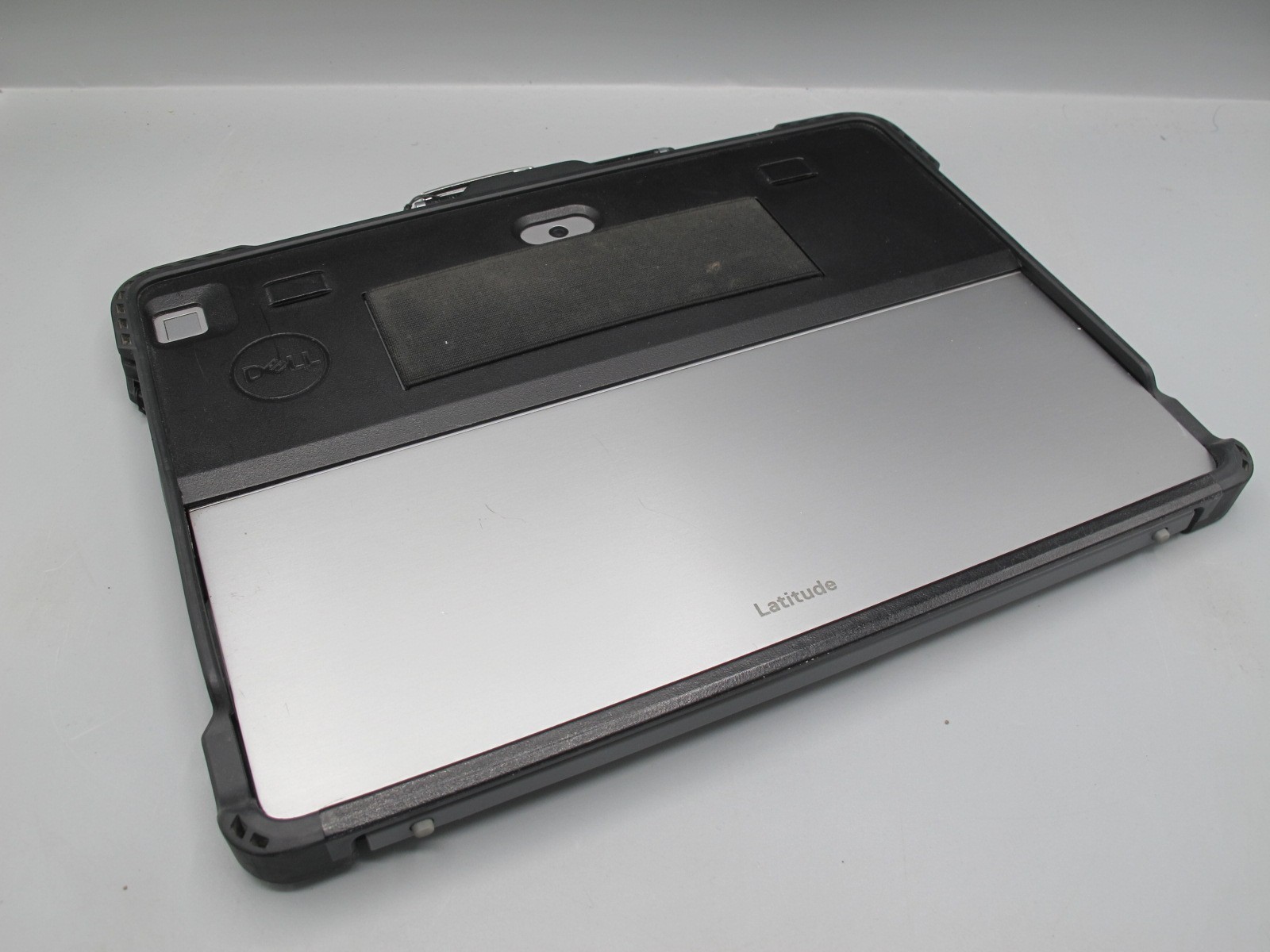 Dell Latitude 7210 2-in-1, 12.3-Inch Laptop, with i7-10810U, Windows 11 Pro