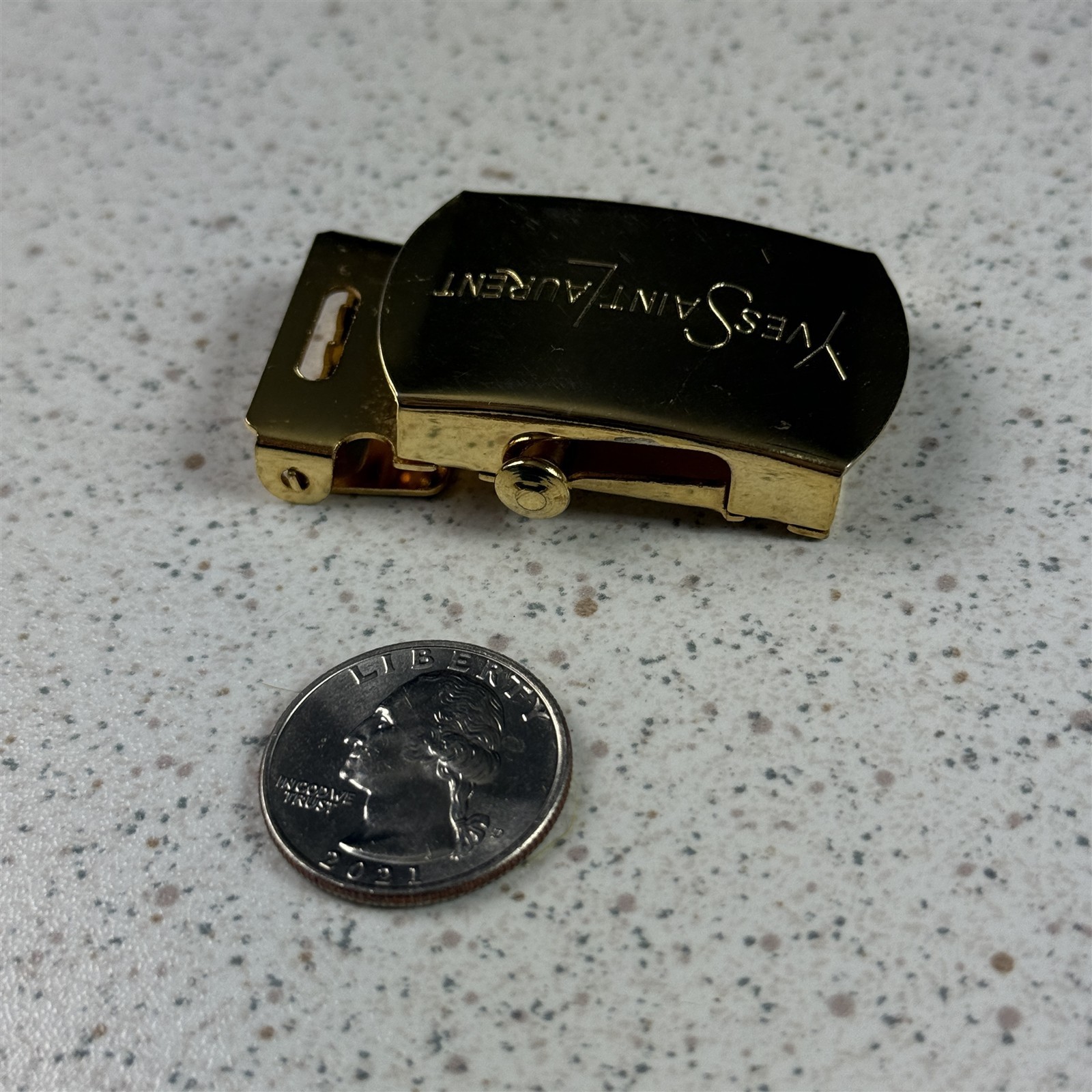 Authentic Vintage Yves Saint Laurent Gold Tone Brass Belt Buckle #53777 thumbnail 4