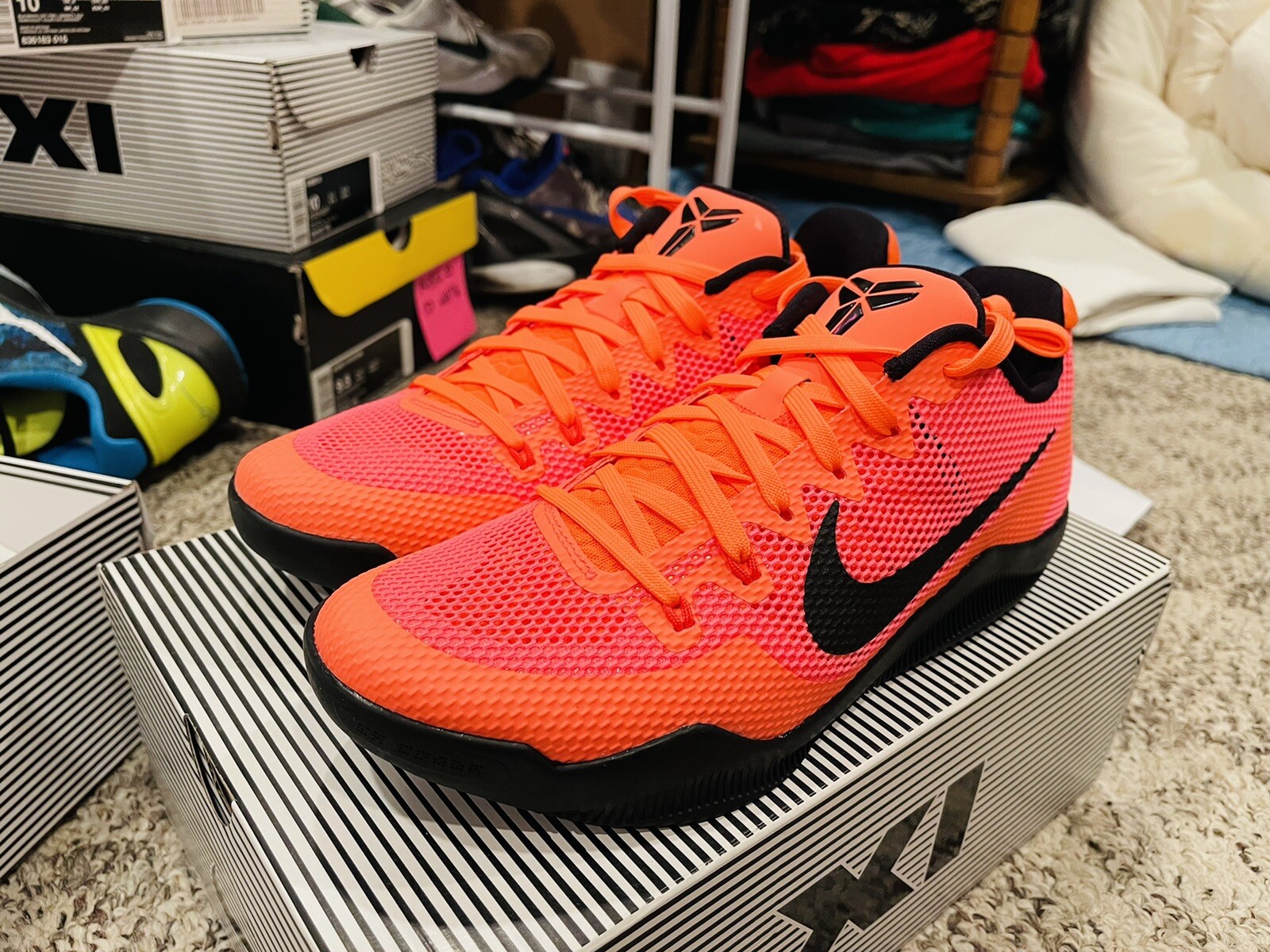 kobe 11 em low barcelona