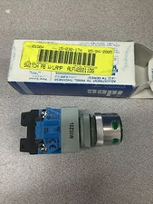 NEW IN BOX IDEC GREEN PUSH BUTTON ALFW22211DG