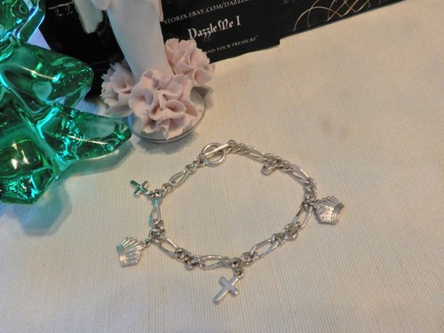 Silver tone Religious link Charm Bracelet w/Cross & Crowns ~ PRETTY ~ DEAL $$$ - Picture 5 of 11