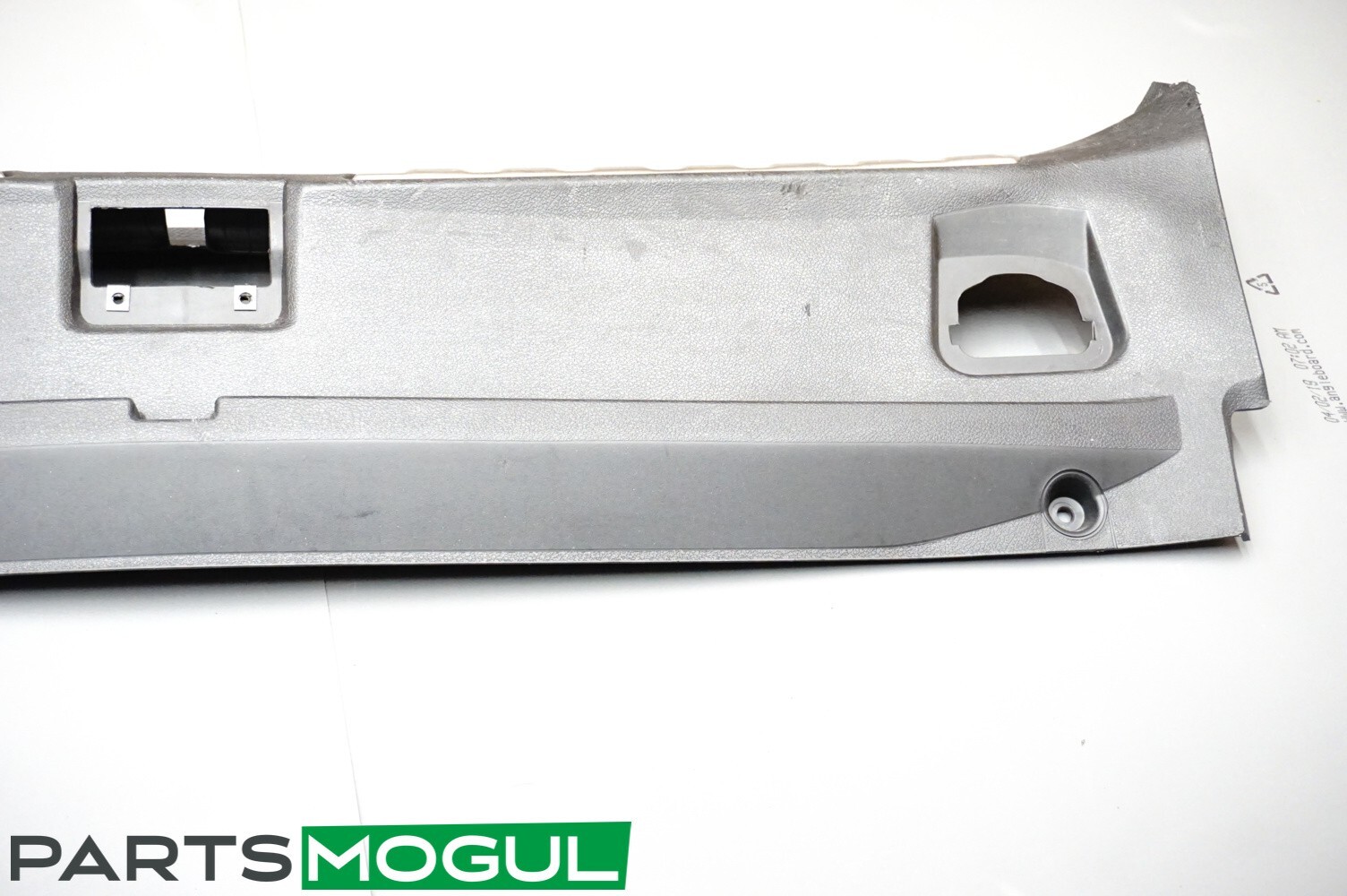 14-17 Maserati Quattroporte Rear Trunk Lock Latch Trim Cover Panel Assembly OEM