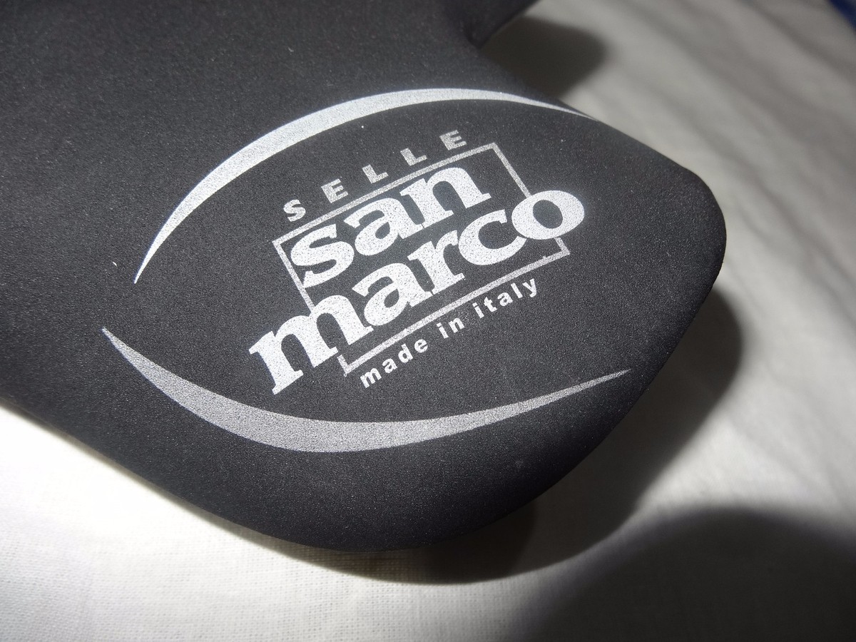 Selle San Marco Blaze Noire Vintage Années 2000 – Neuve Avec Défauts