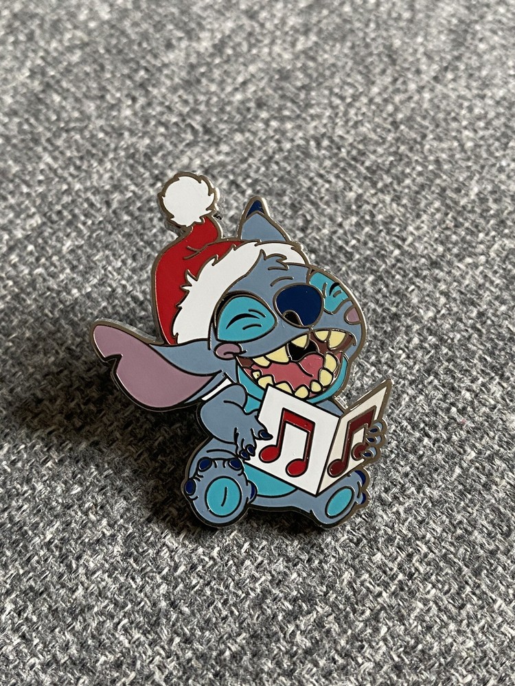 Disney pin 2021 Christmas pin Stitch pin Mystery pin HKDL pin