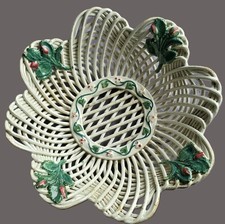 Piatto in ceramica antica intrecciata attribuita a G. Besio Mondovì PRO 1620772