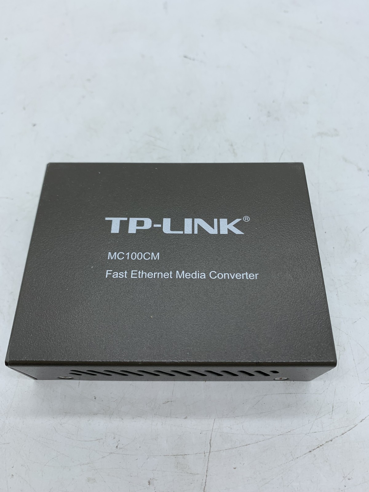 TP-LINK MC100CM Fast Ethernet Media Converter No cables ~ FREE SHIPPING