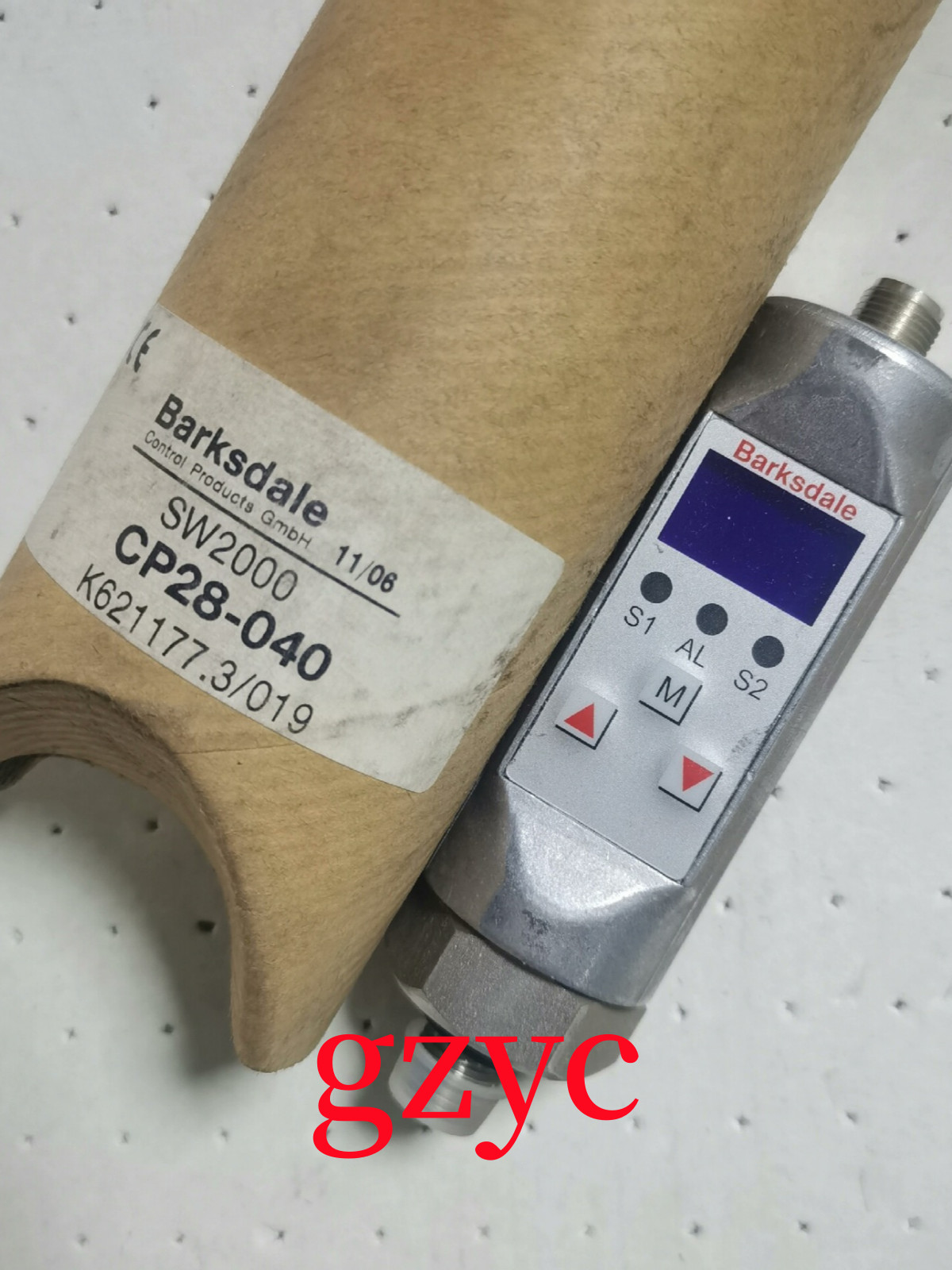1PC New barksdale CP28-040 pressure switch Fast shipping via FedEx*y
