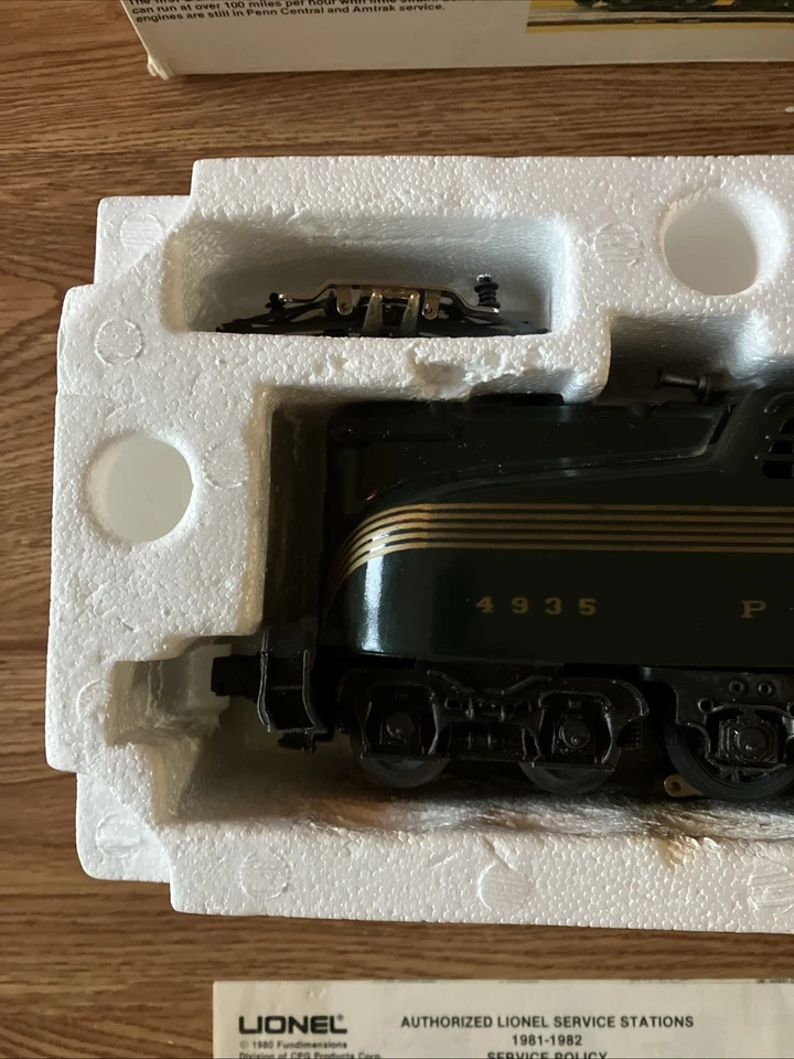 Lionel 6-8150 Green 5 Stripe Pennsylvania GG-1 L12204 - Image 2 of 4
